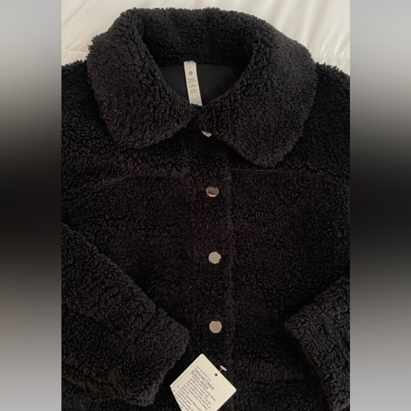Lululemon textured fleece button jacket - Picture 10 of 13